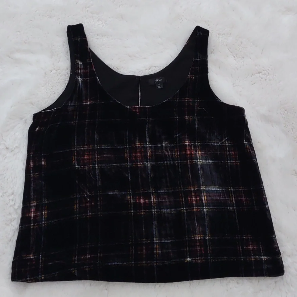 J CREW TOP. - Picture 16 of 17